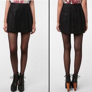 FINAL SALE -Pleated skirt subtle shimmer texture